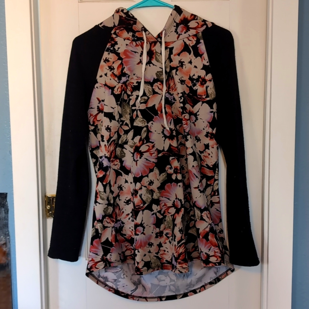 Chris & Carol Floral hoodie | Medium | 90s